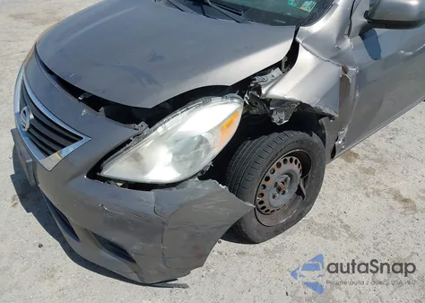 2013 Nissan Versa 1.6 Sv from USA, damaged, VIN 3N1CN7APXDL883734